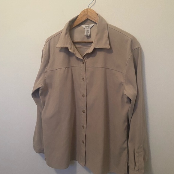 NORTHERN Reflections Top Shacket Button Up Neutral Minimalist Blouse Tan Collar - Picture 4 of 10